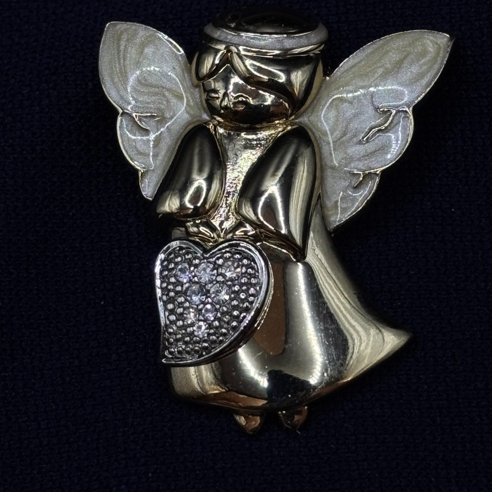 Villager Gold Angel Holding Heart Cubic Zirconia stones Brooch PIn